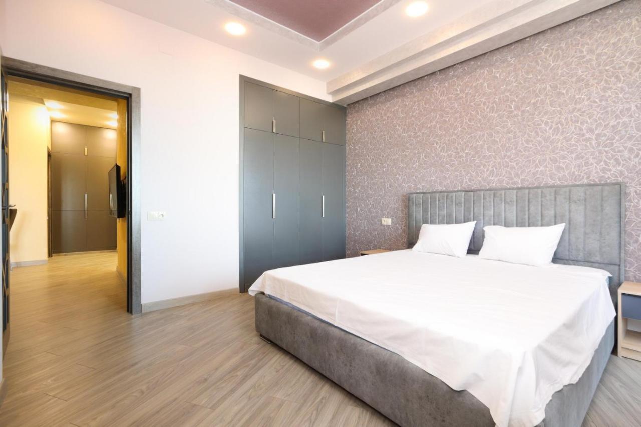 Stay Inn Apartments Near Dalma Garden Mall يريفان المظهر الخارجي الصورة