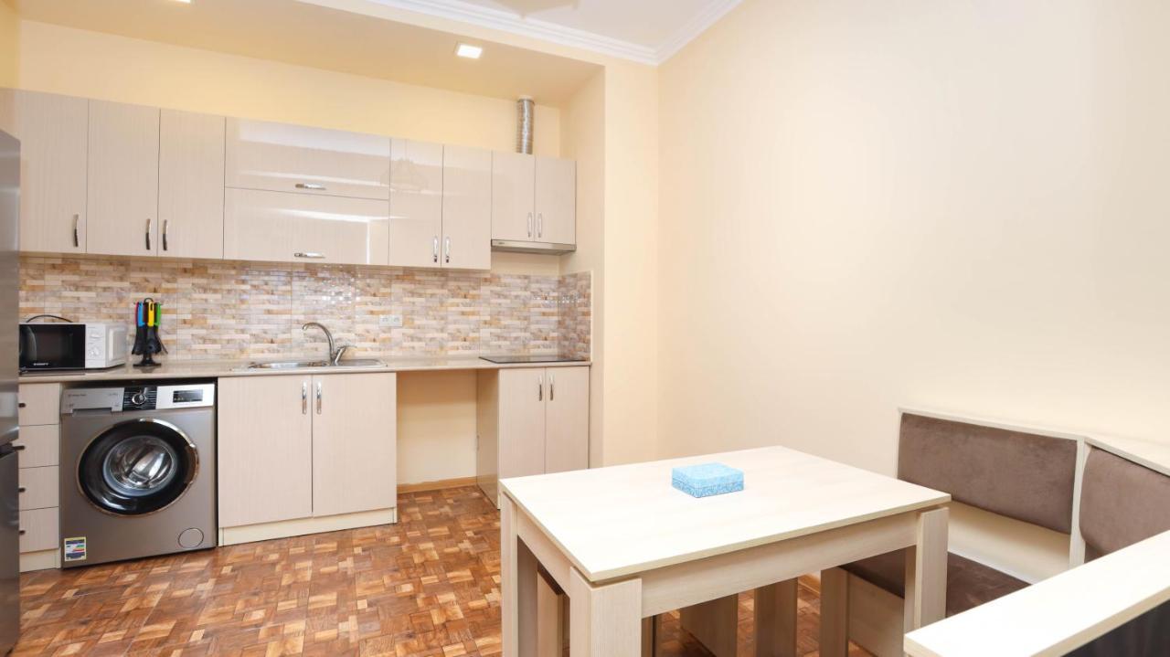 Stay Inn Apartments Near Dalma Garden Mall يريفان المظهر الخارجي الصورة